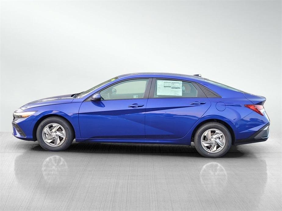 new 2024 Hyundai Elantra car, priced at $21,907