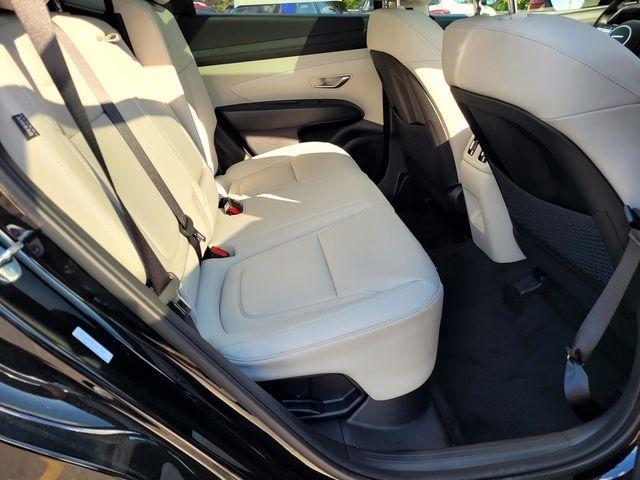 new 2025 Hyundai TUCSON Hybrid car, priced at $34,438