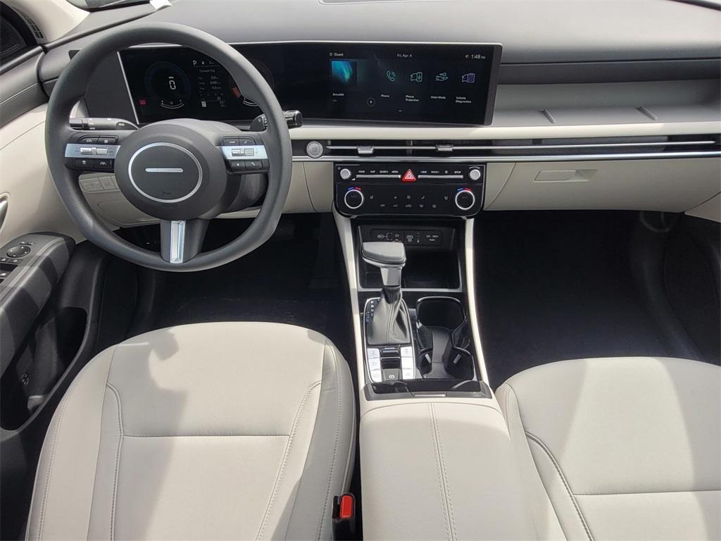 new 2025 Hyundai Tucson car, priced at $30,943