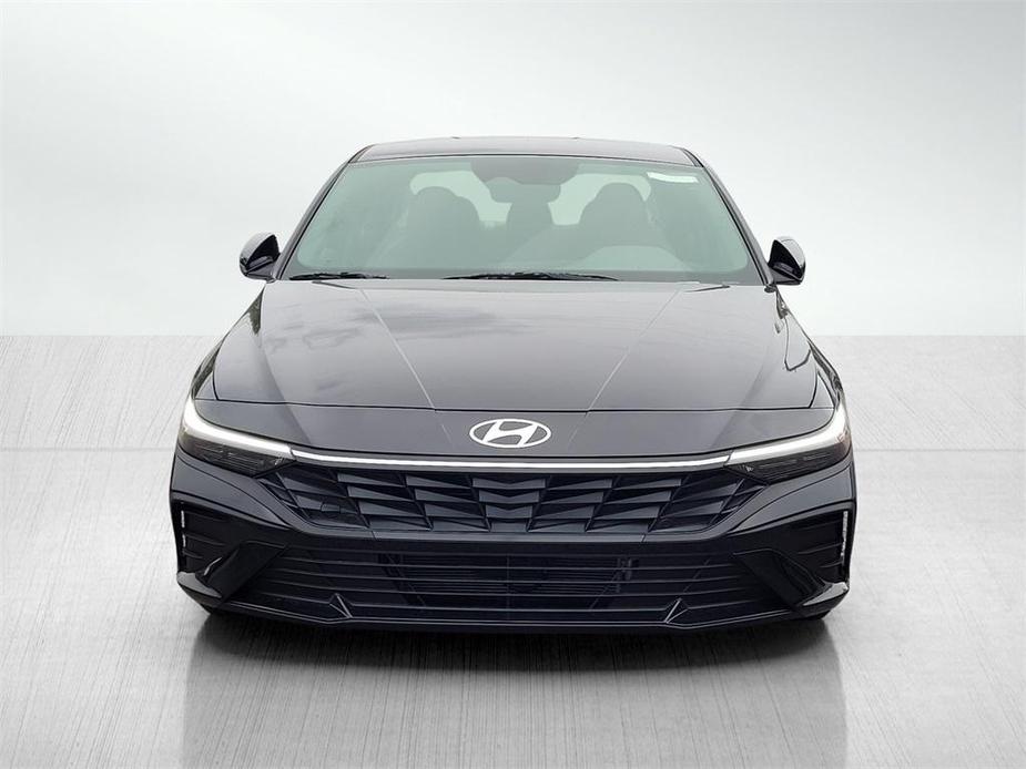 new 2025 Hyundai Elantra HEV car, priced at $25,666