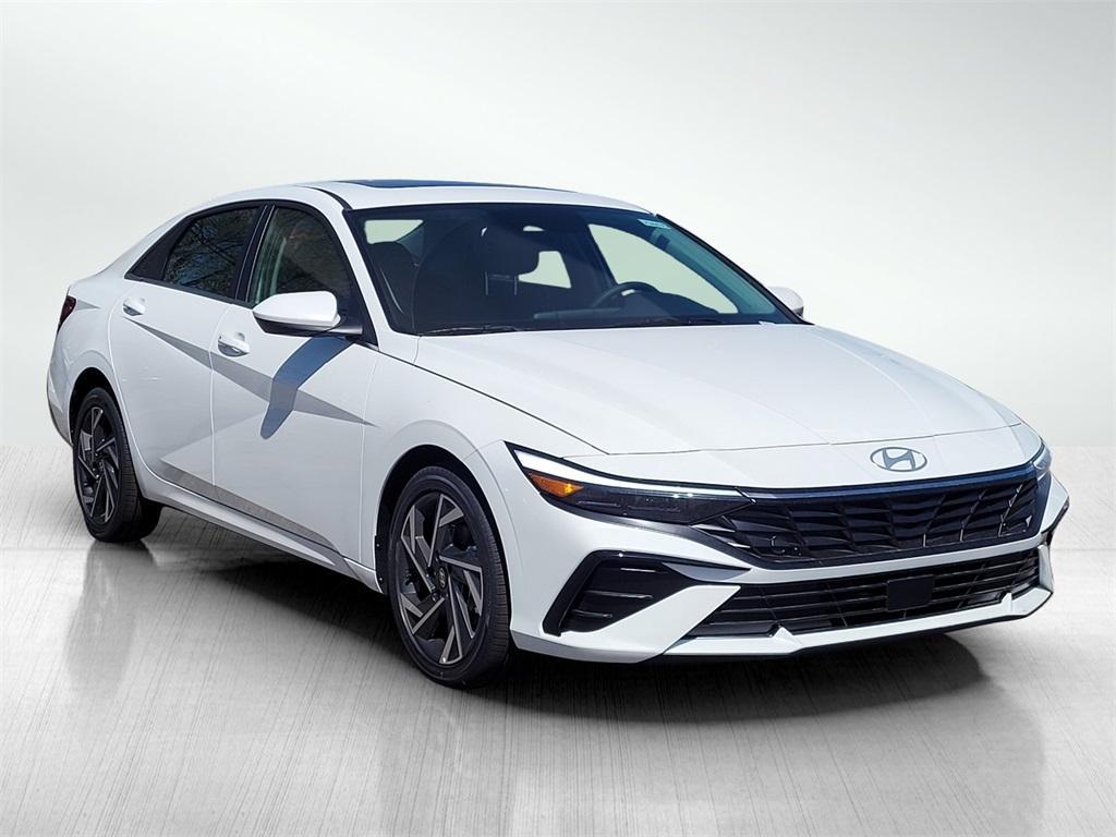 new 2025 Hyundai Elantra car, priced at $25,889