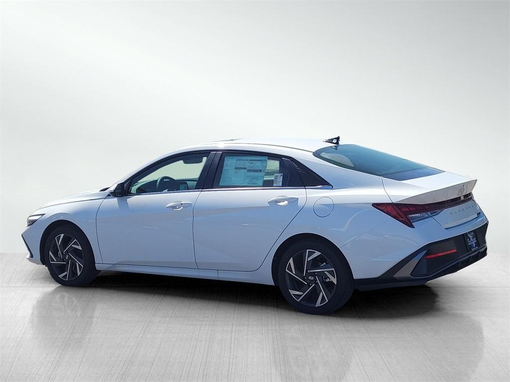 new 2025 Hyundai Elantra car, priced at $25,889