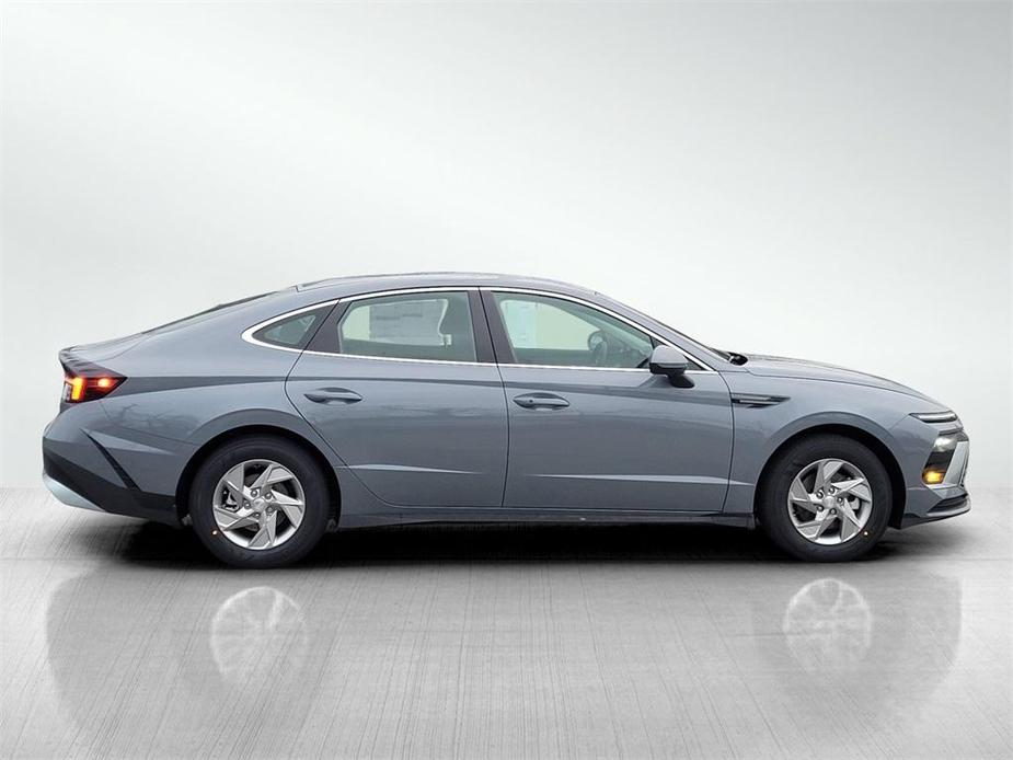 new 2025 Hyundai Sonata car, priced at $26,421