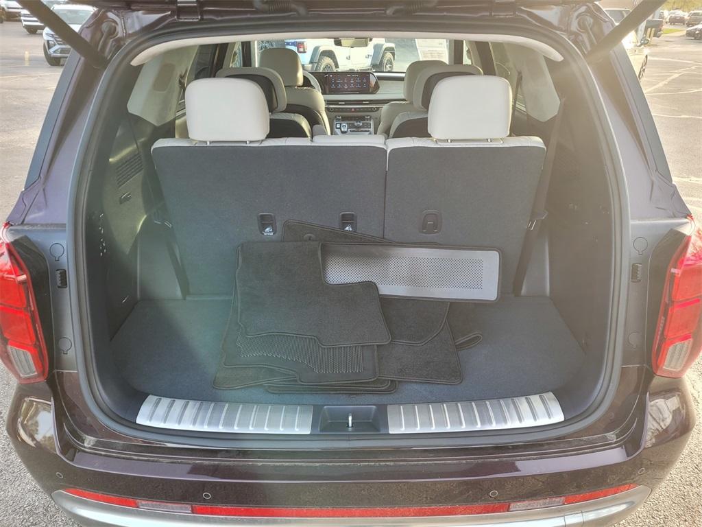 used 2024 Hyundai Palisade car, priced at $45,299