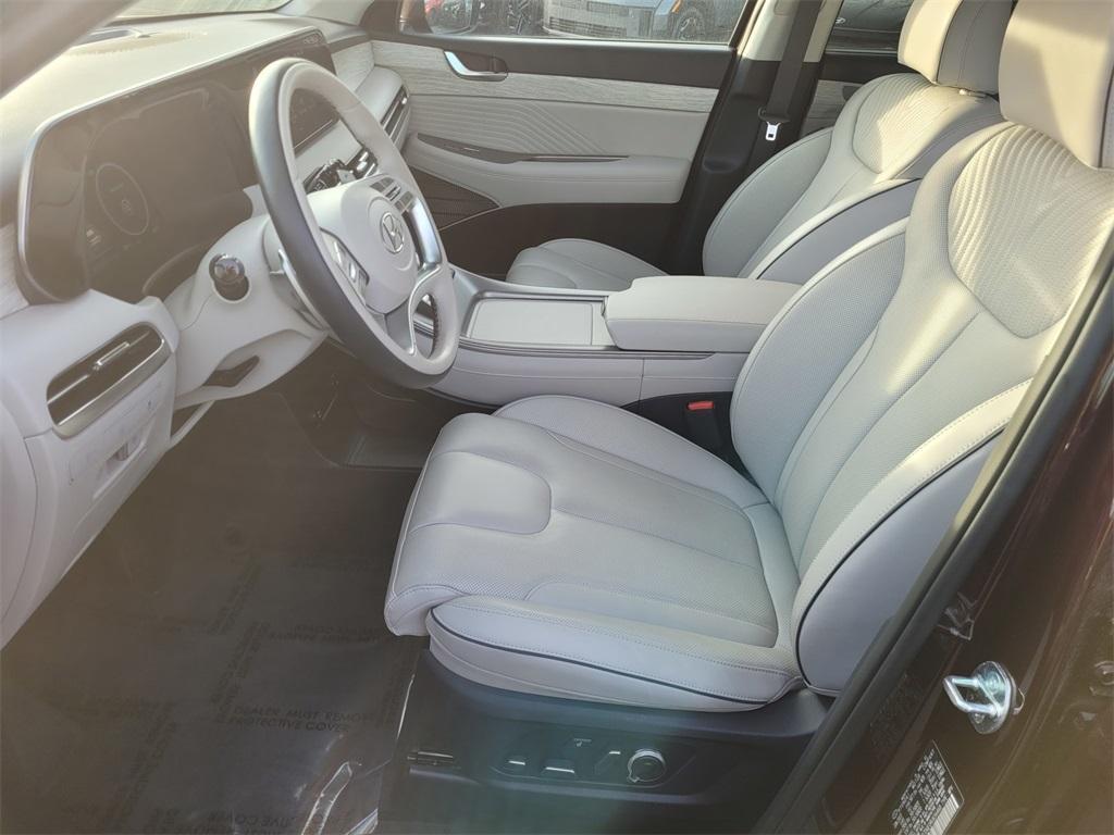 used 2024 Hyundai Palisade car, priced at $45,299