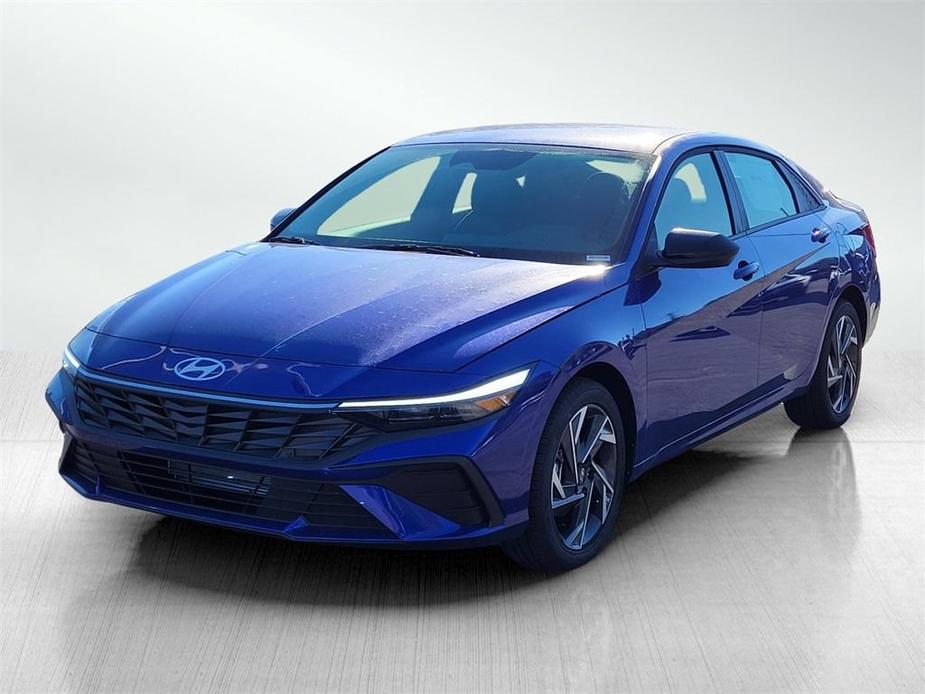 new 2025 Hyundai Elantra car, priced at $23,258