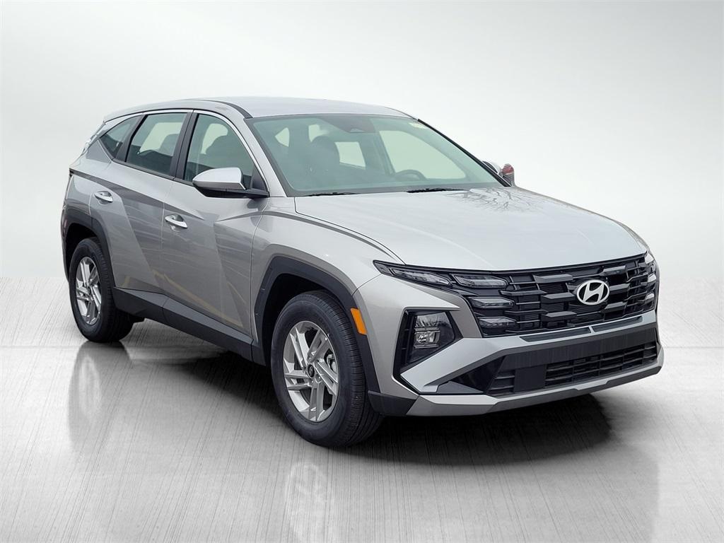new 2025 Hyundai Tucson car, priced at $27,554