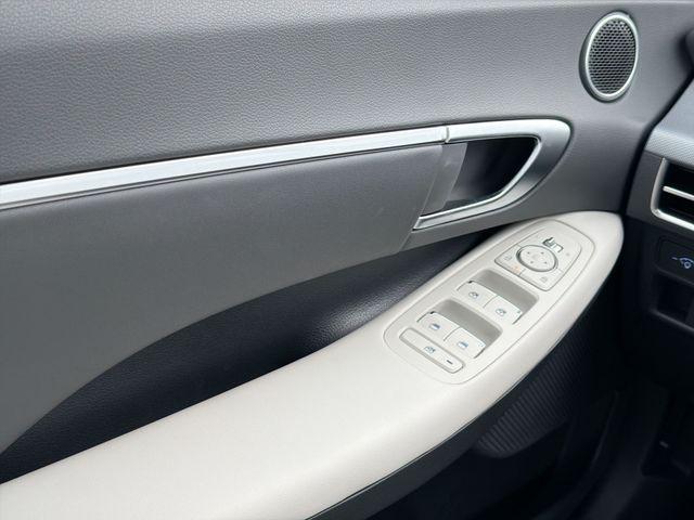 new 2025 Hyundai Sonata car, priced at $27,994