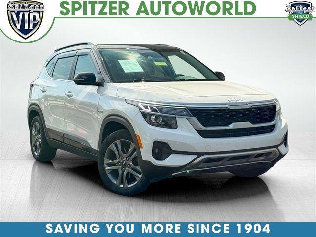 used 2023 Kia Seltos car, priced at $18,085