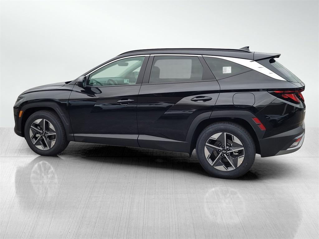 new 2025 Hyundai Tucson car, priced at $30,438