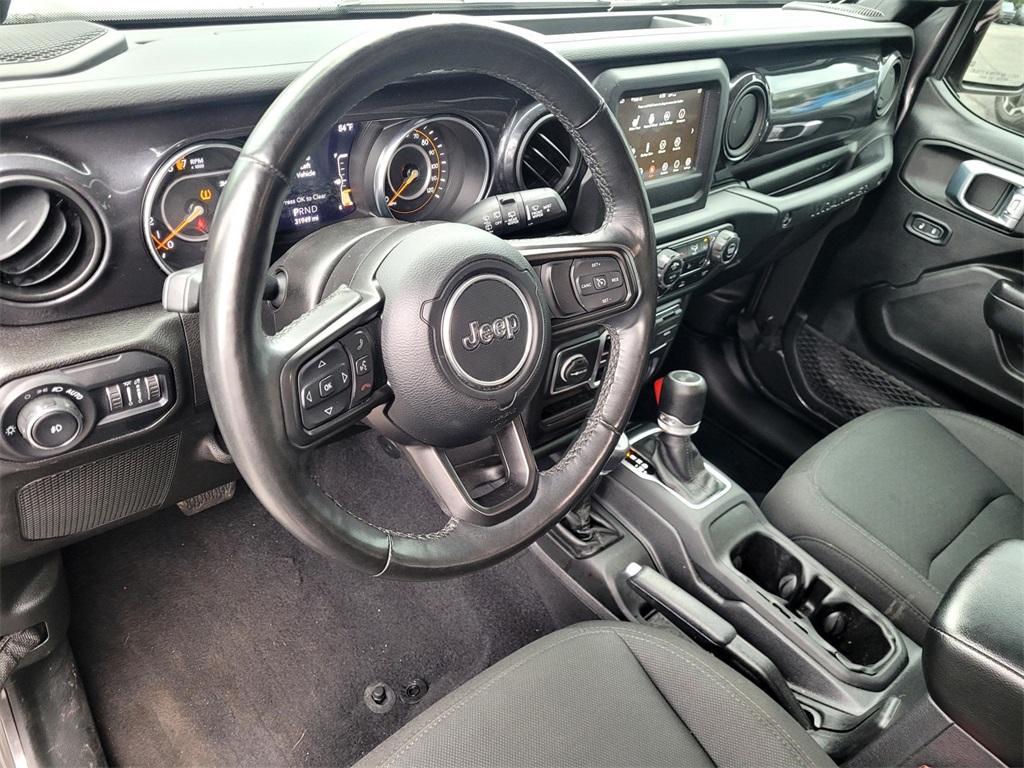 used 2022 Jeep Wrangler Unlimited car, priced at $32,477