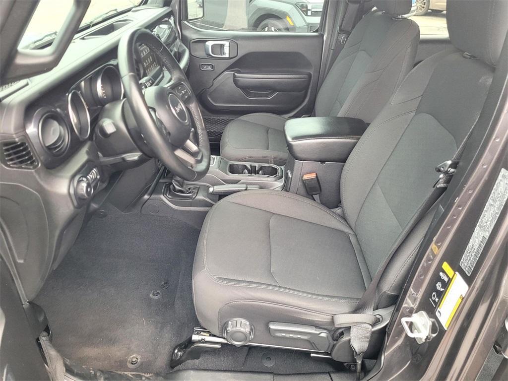 used 2022 Jeep Wrangler Unlimited car, priced at $32,477