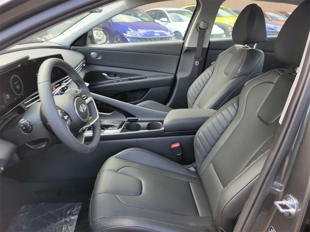 new 2025 Hyundai ELANTRA HEV car, priced at $27,911