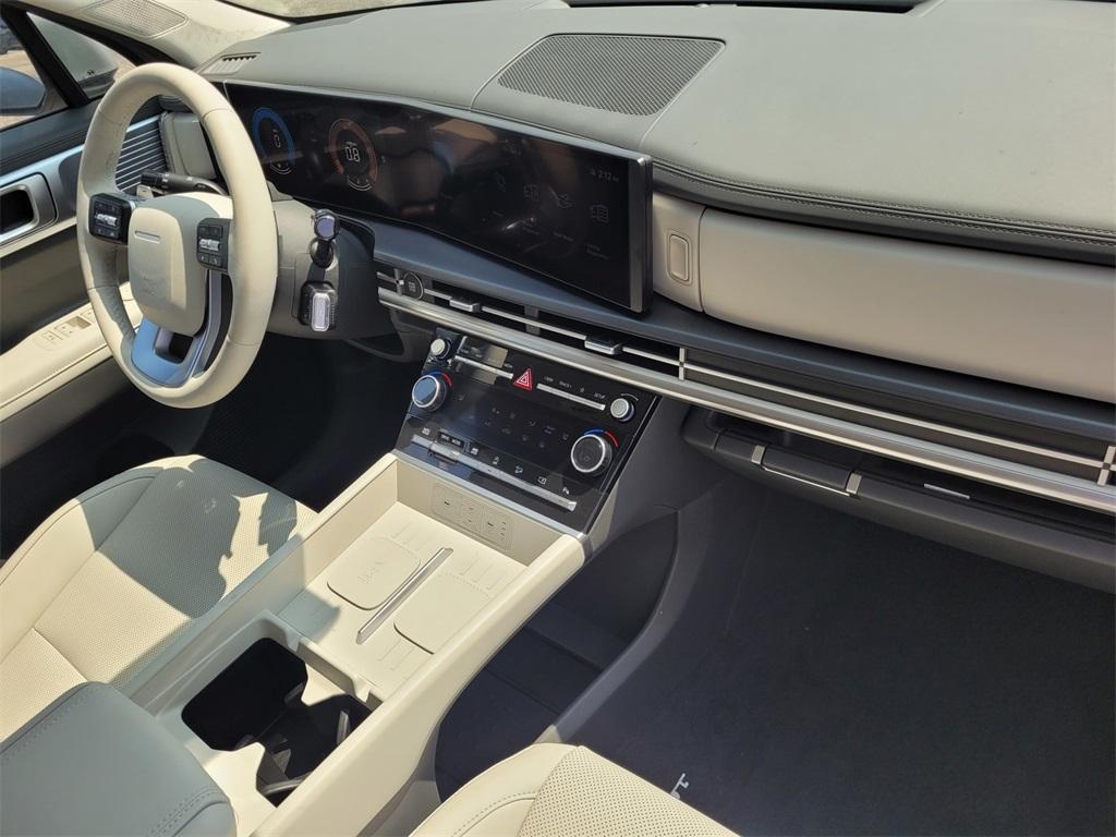 new 2025 Hyundai Santa Fe car, priced at $36,930