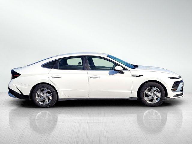 new 2025 Hyundai Sonata car, priced at $25,912