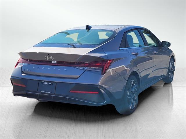 new 2024 Hyundai Elantra car, priced at $25,124