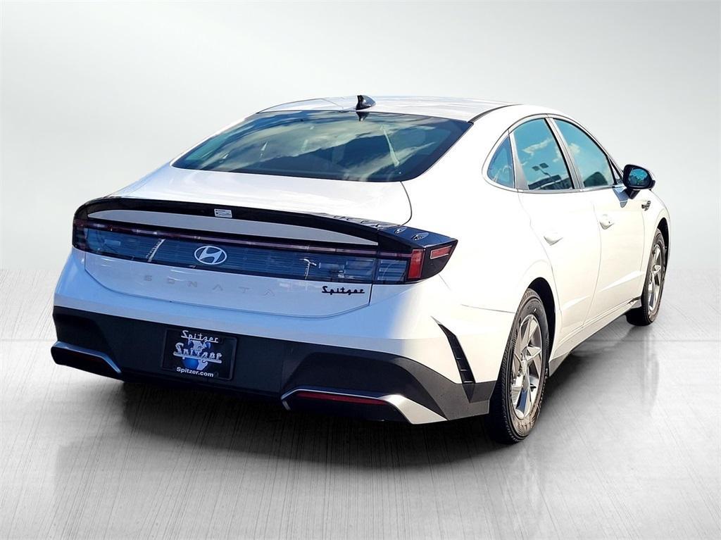 new 2025 Hyundai Sonata car, priced at $25,657