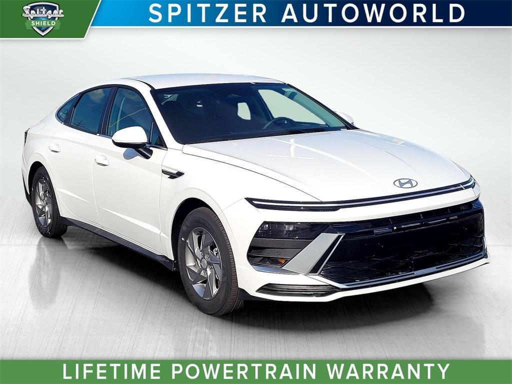 new 2025 Hyundai Sonata car, priced at $25,657