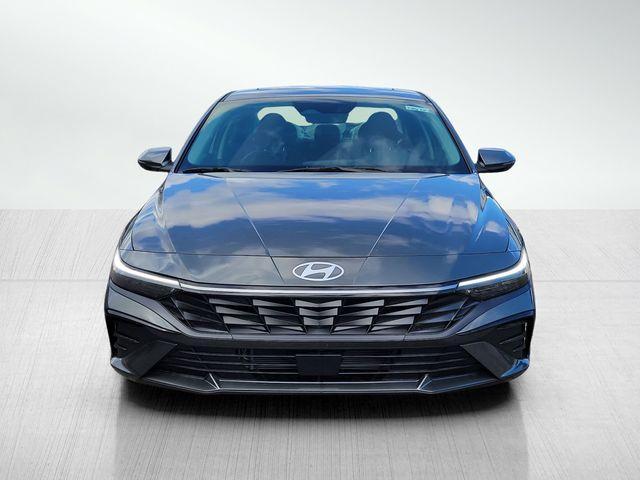 new 2025 Hyundai ELANTRA HEV car, priced at $28,052