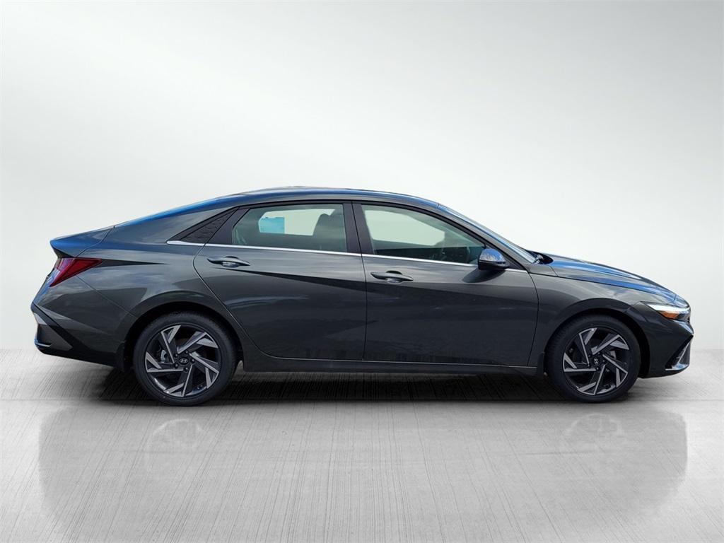 new 2025 Hyundai ELANTRA HEV car, priced at $28,052