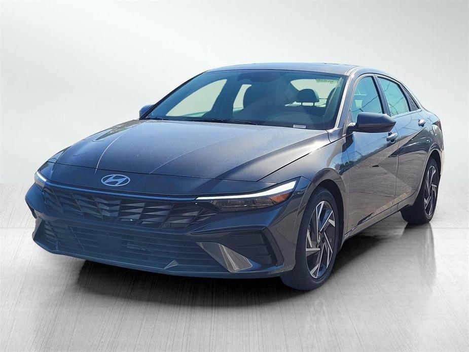 new 2024 Hyundai Elantra car, priced at $25,124