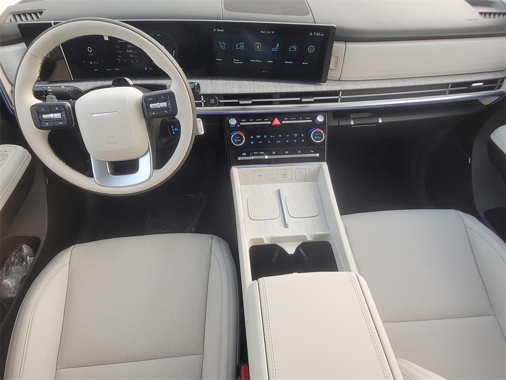 new 2025 Hyundai SANTA FE HEV car, priced at $47,197