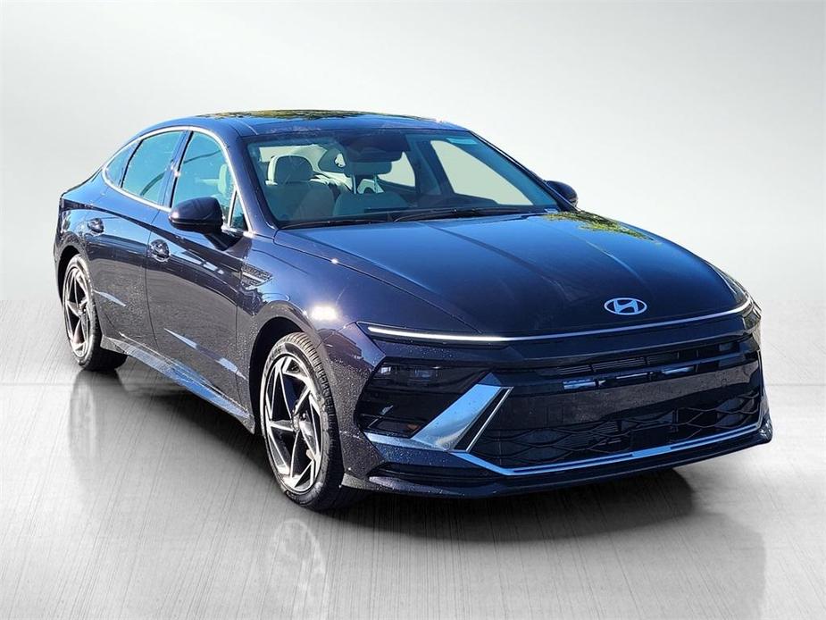 new 2024 Hyundai Sonata car, priced at $29,666