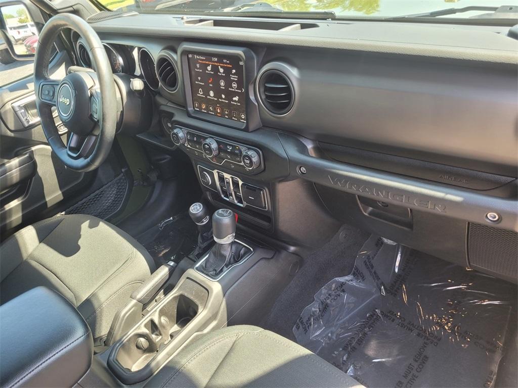 used 2021 Jeep Wrangler Unlimited car, priced at $31,399