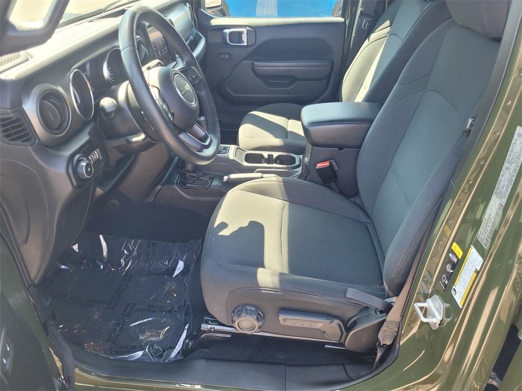 used 2021 Jeep Wrangler Unlimited car, priced at $31,399