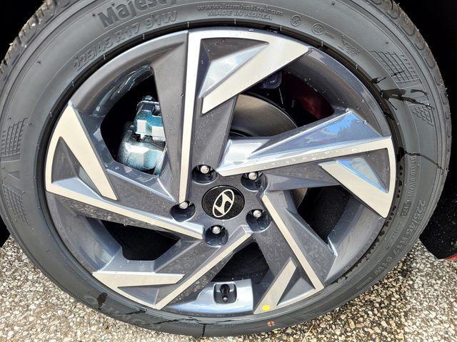 new 2025 Hyundai Elantra car, priced at $22,839