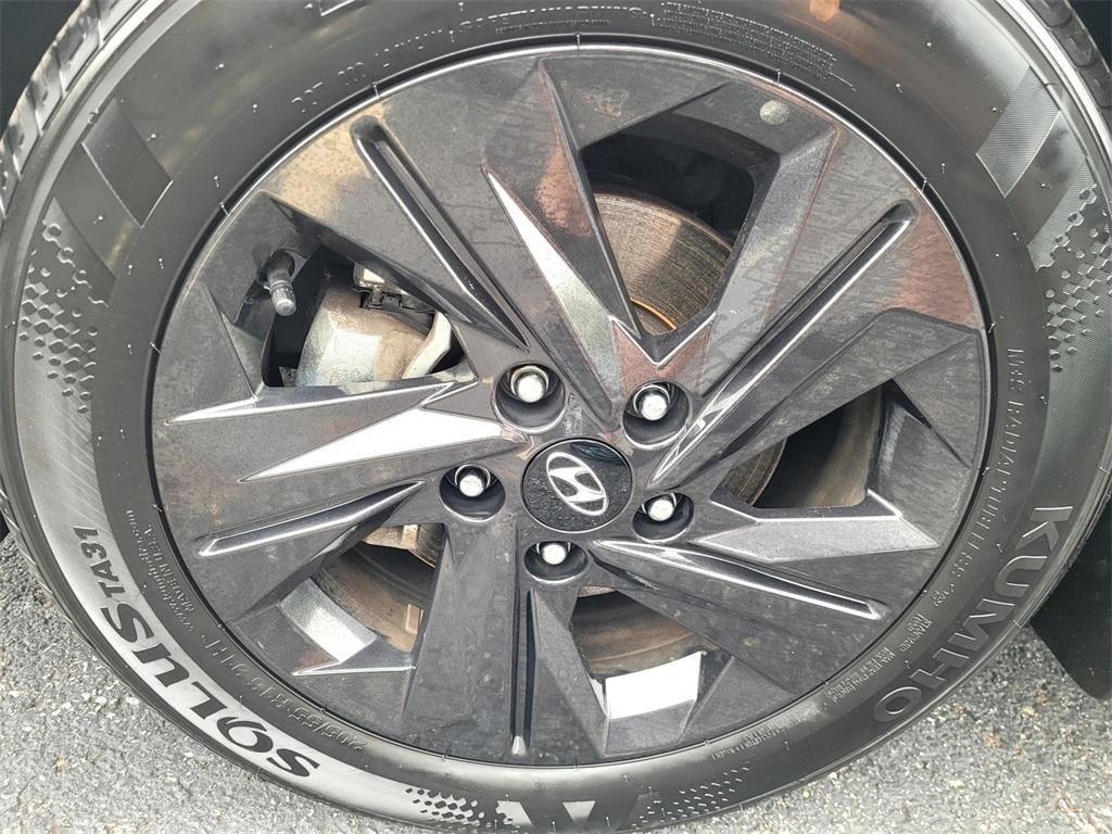 used 2022 Hyundai Elantra car, priced at $18,567
