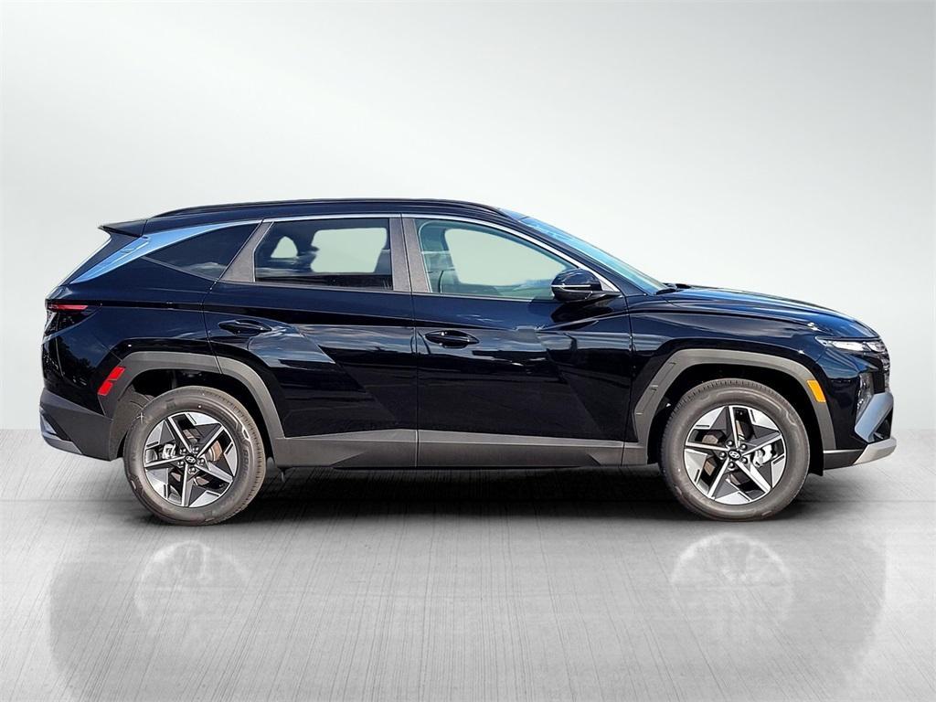 new 2025 Hyundai TUCSON Hybrid car, priced at $35,440