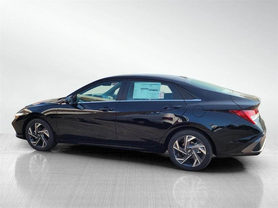 new 2024 Hyundai Elantra car, priced at $25,399