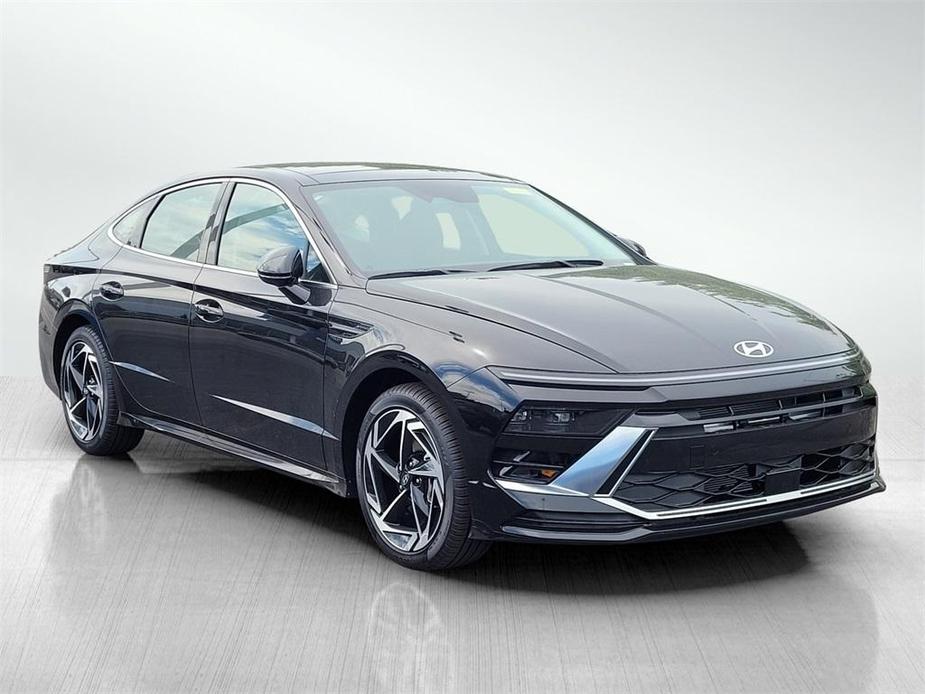 new 2024 Hyundai Sonata car, priced at $31,087