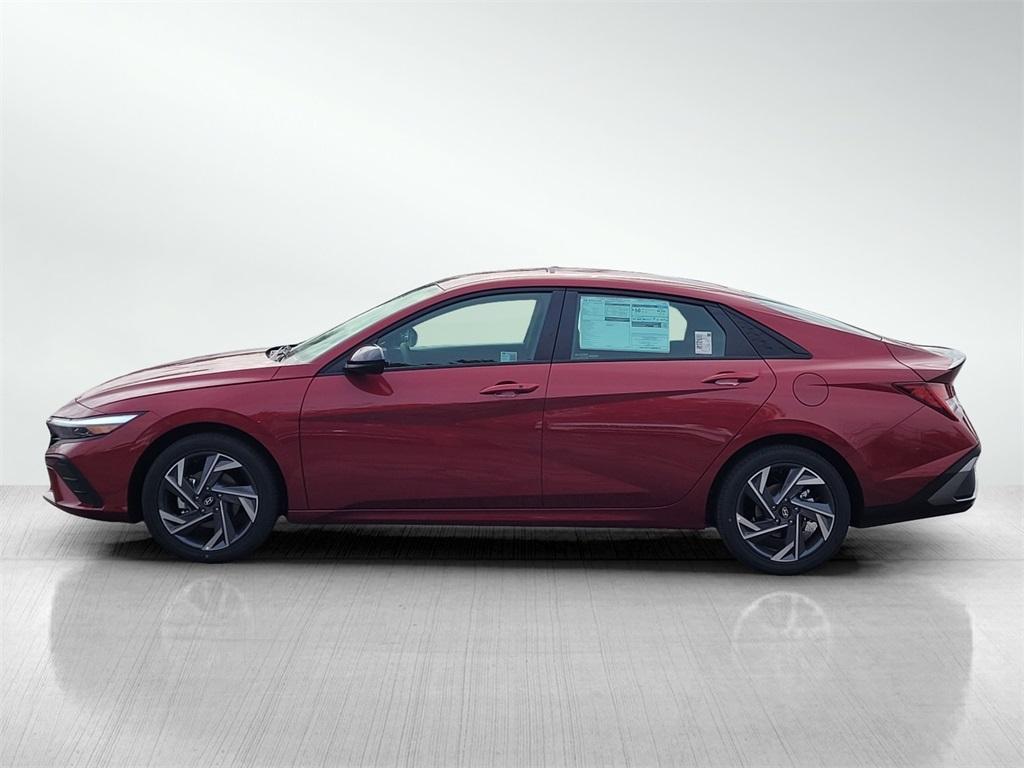 new 2025 Hyundai Elantra HEV car, priced at $27,460