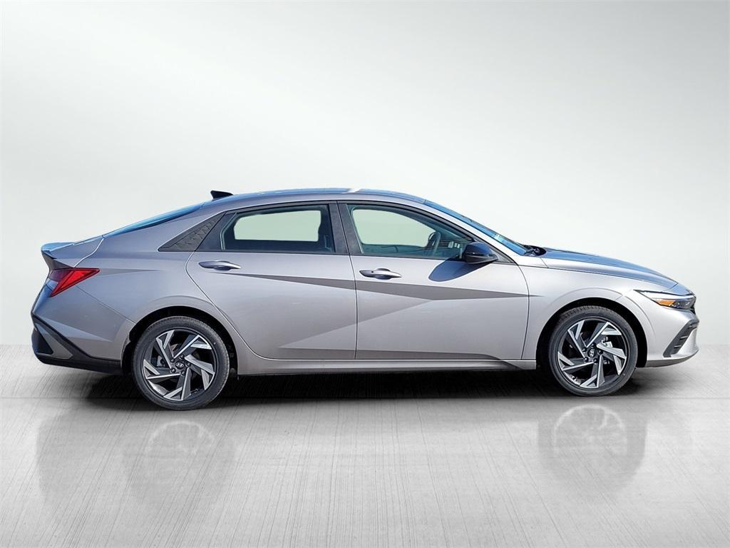 new 2025 Hyundai ELANTRA HEV car, priced at $26,653