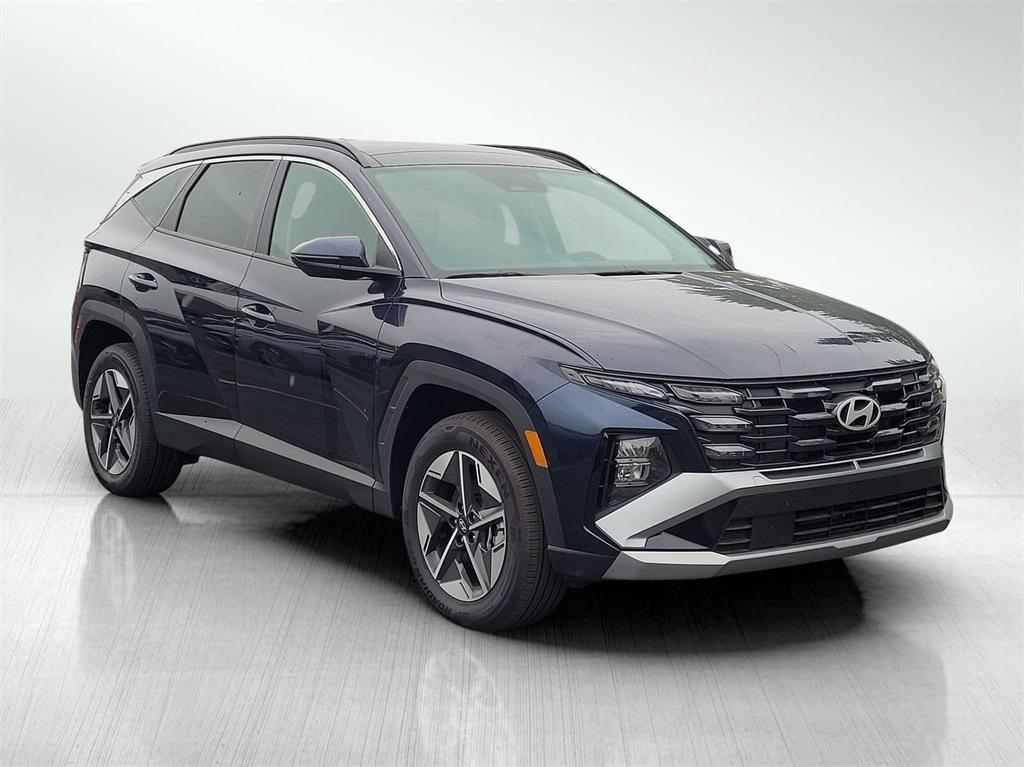 new 2025 Hyundai TUCSON Hybrid car, priced at $36,078