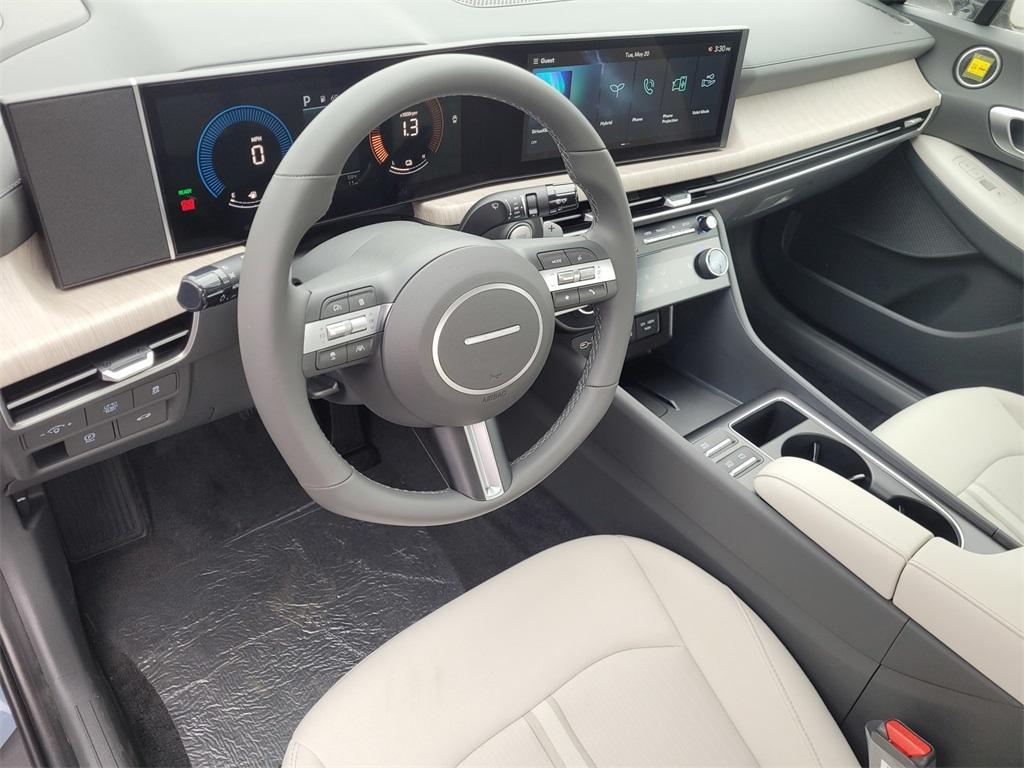 new 2025 Hyundai Sonata Hybrid car, priced at $31,427