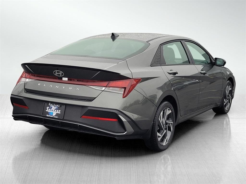 new 2025 Hyundai Elantra car, priced at $22,128