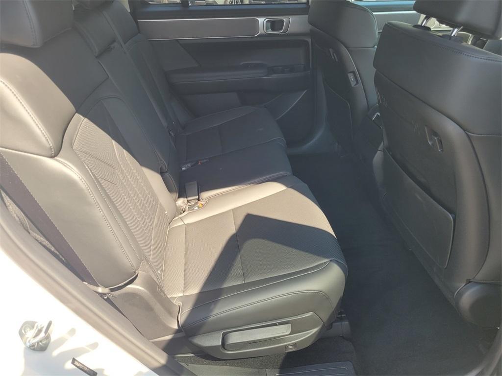 used 2024 Hyundai SANTA FE HEV car, priced at $39,027