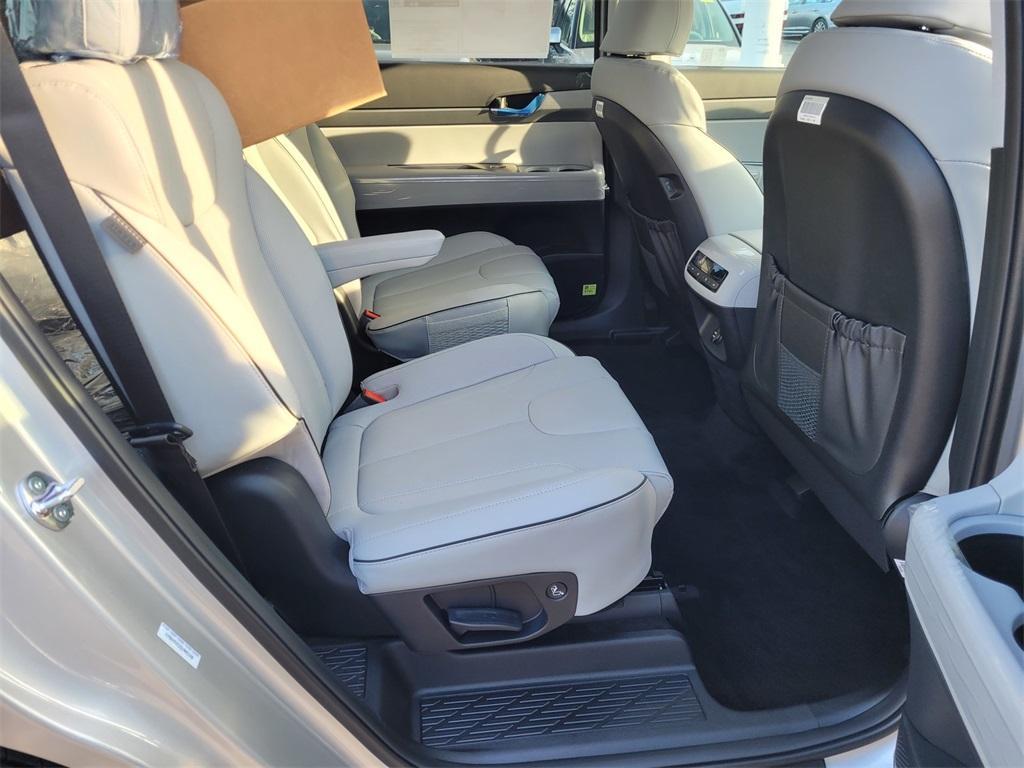 new 2025 Hyundai Palisade car, priced at $41,103