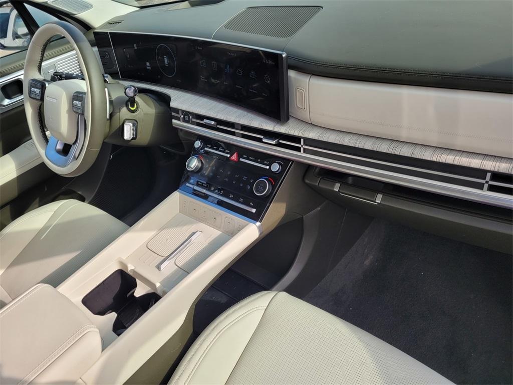 new 2025 Hyundai Santa Fe car, priced at $47,526