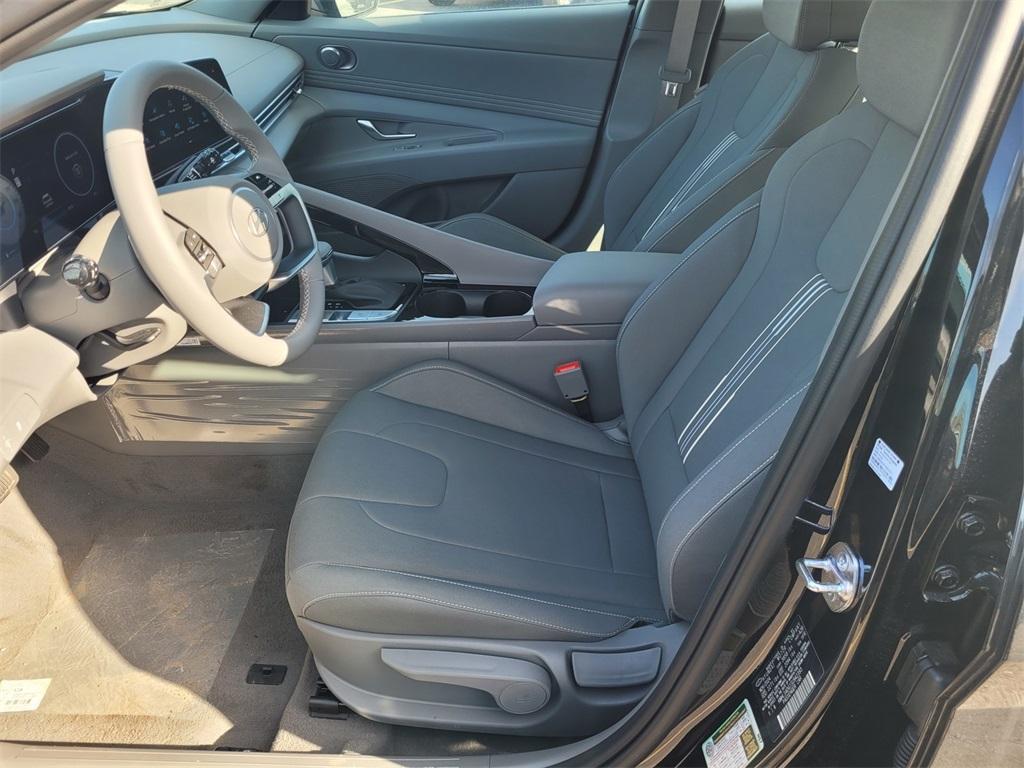new 2025 Hyundai Elantra car, priced at $25,291
