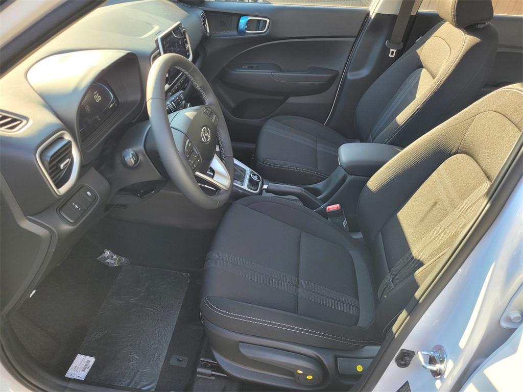 new 2025 Hyundai Venue car, priced at $22,664