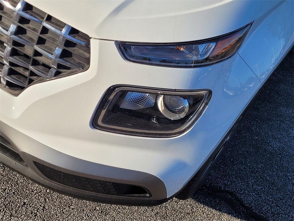new 2025 Hyundai Venue car, priced at $22,664