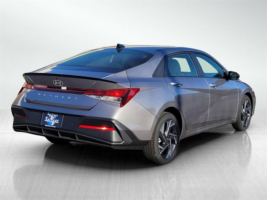 new 2025 Hyundai Elantra car, priced at $23,578