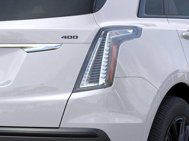 new 2025 Cadillac XT5 car, priced at $69,685