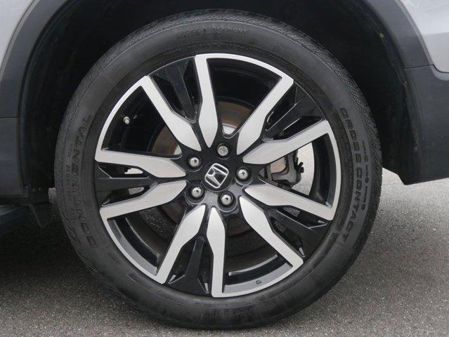 used 2021 Honda Pilot car, priced at $32,995