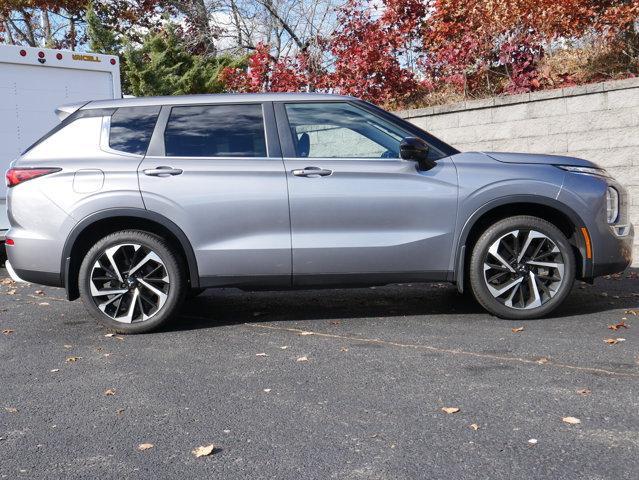 used 2022 Mitsubishi Outlander car, priced at $27,777