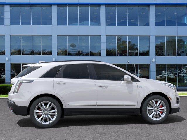 new 2025 Cadillac XT5 car, priced at $61,015